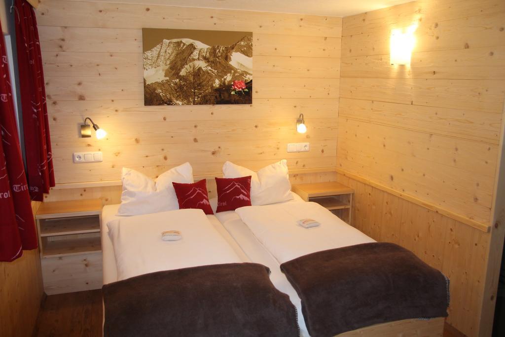 Apartmenthaus Innerkratzerhof Pragraten Luaran gambar